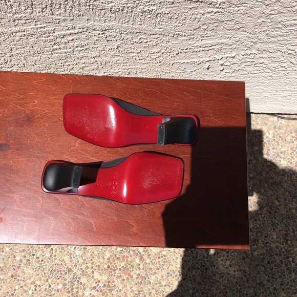 Guess Black Fabric Slide Sandals - Picture 4 of 7